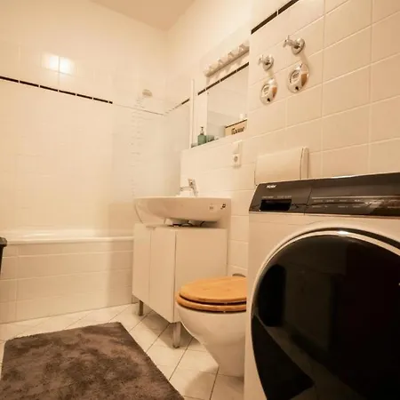 Appartement Auf Dem Kassberg - Walter 3og Mit Aufzug, Wlan, Netflix Und Mehr Chemnitz